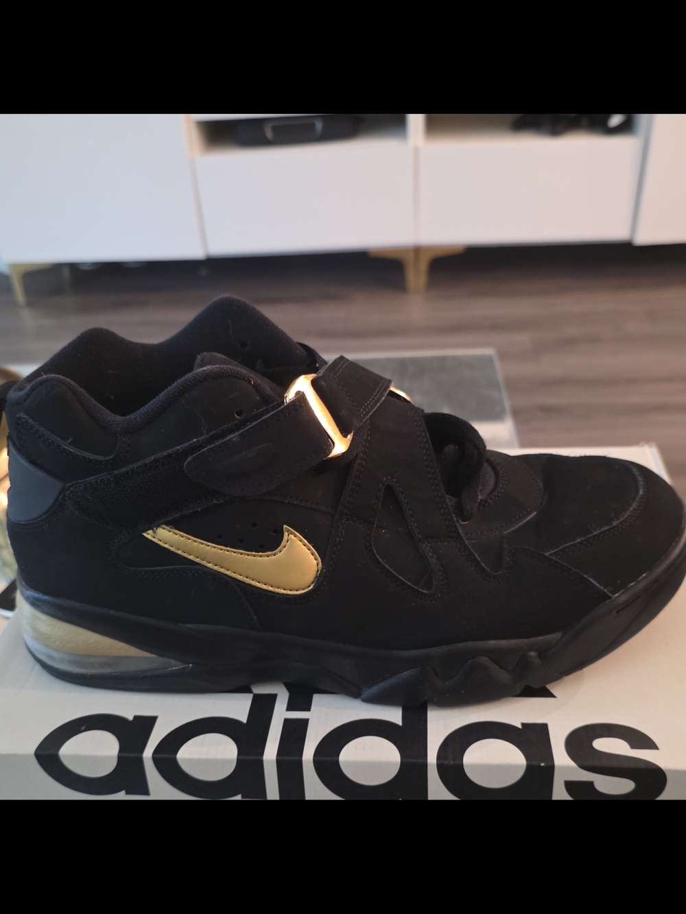 Nike Air Force Max Cb Mid-Top Sneaker Black/Gold Lace-Up Hook & Loop - Picture 8 of 11